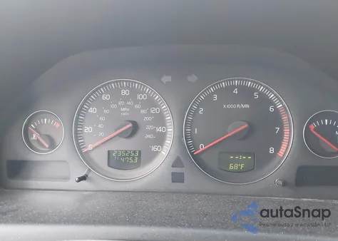 2006 Volvo V70 2.5T from USA, damaged, VIN YV1SW592962540575